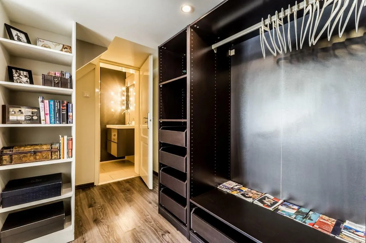 Treasure Box - Entire Apartment In The Center Budapest Hungary